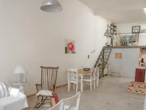 Depto Tipo Casa en Venta de 3 ambientes