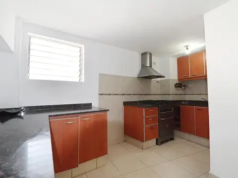 Depto Tipo Casa 3 ambientes con 3 baños