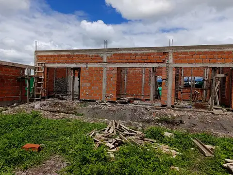 EN VENTA CASA EN POZO EKO DISTRITO