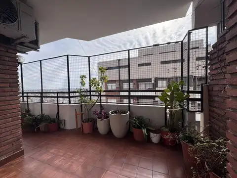 Departamento 3 ambientes con 2 baños