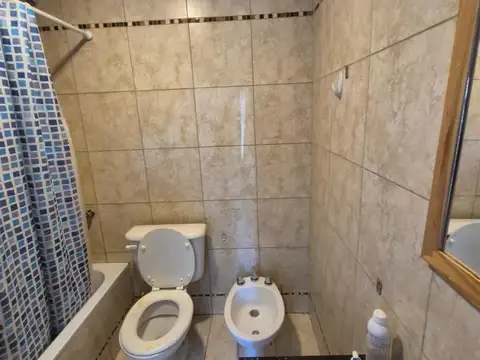 Casa 3 ambientes con 2 baños
