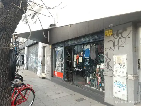 Local en Venta en Remedios de Escalada, Partido de Lanús