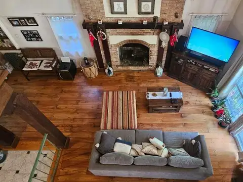 Fray Luis Beltrán 900