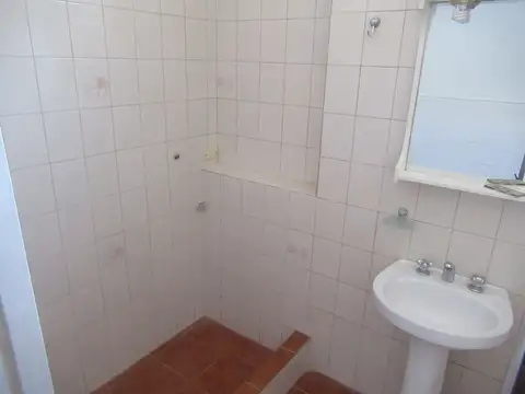 Depto Tipo Casa en Alquiler de 1 dormitorio