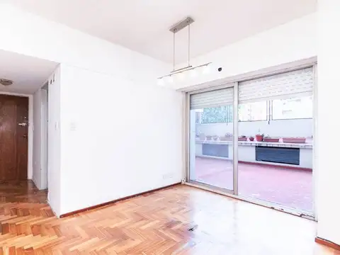 Venta Dpto 3 Amb con patio y parrilla