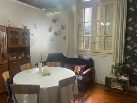 Depto Tipo Casa en Venta de 4 dormitorios