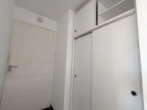 Precioso monoambiente con balcón y amenities, super luminoso y tranquilo