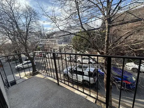 Depto Tipo Casa en Alquiler de Monoambiente