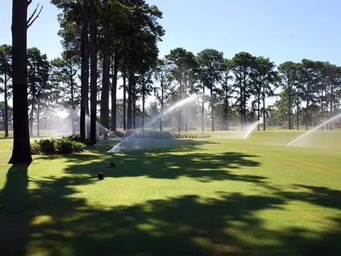 Terreno en Venta en Los Pinares Country Club, USD 26.000