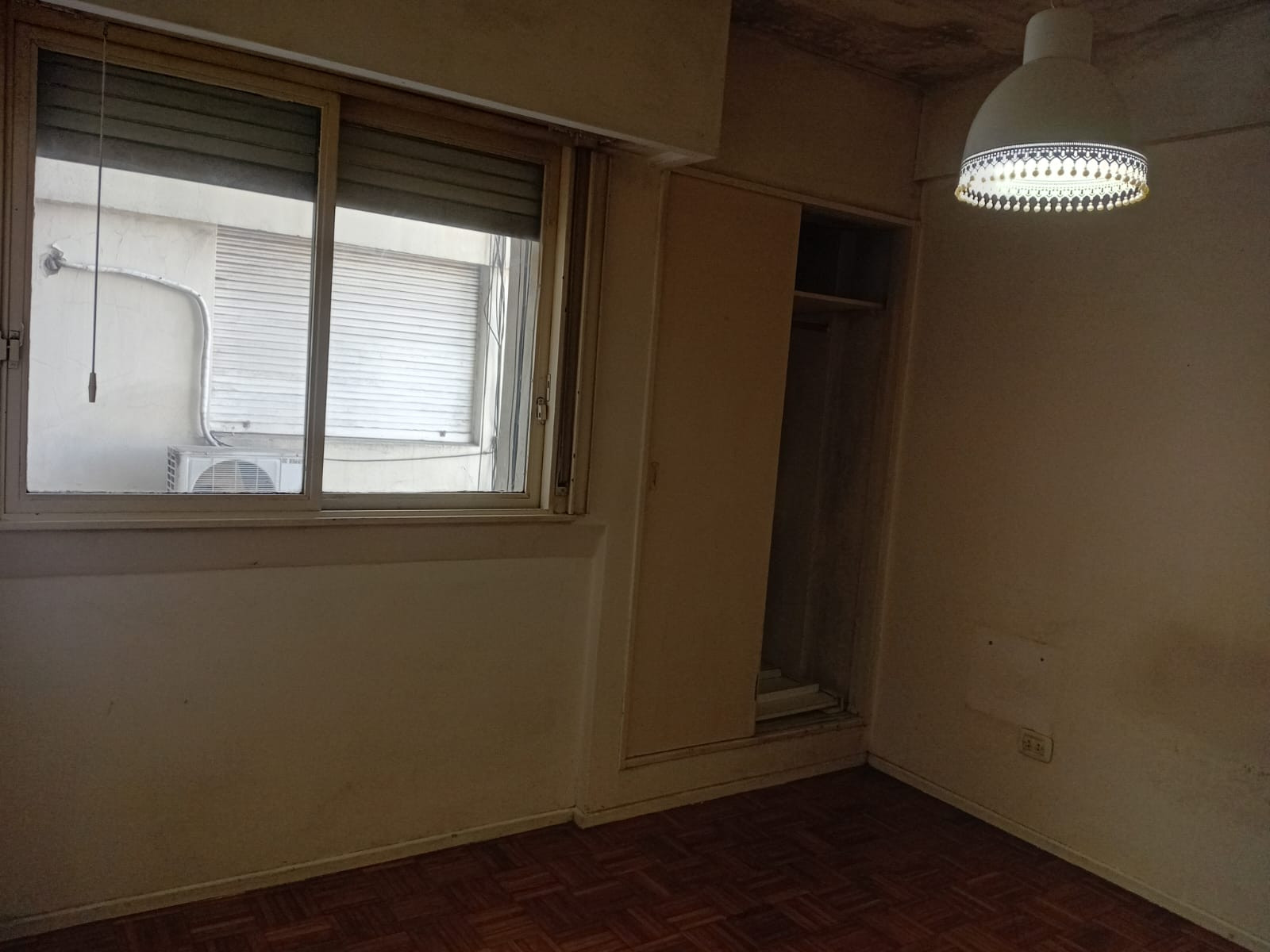 ALQUILER DE DEPARTAMENTO DE 2 AMBIENTES.