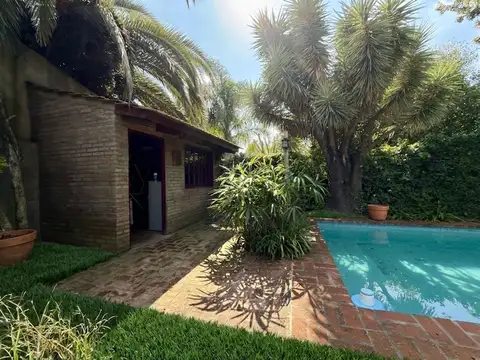 Casa en Venta con 1 cochera