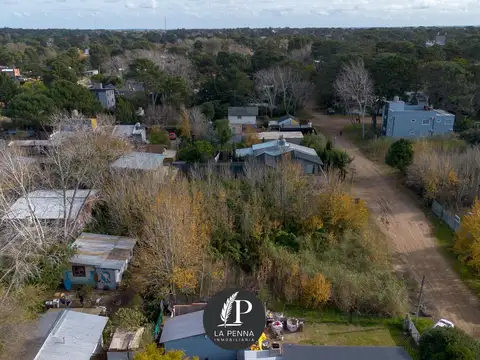 Terreno en Venta 40  mts Fondo