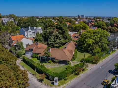 Casa en Venta en Los Troncos, USD 960.000