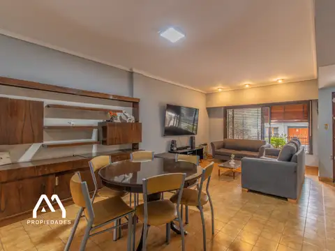 Casa en Venta en Villa Luro, USD 310.000