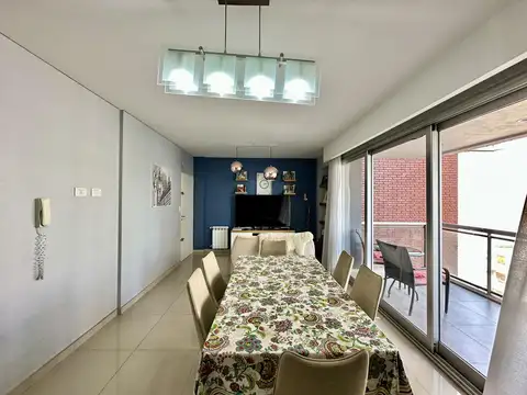 Departamento en Venta en Lomas De Zamora, USD 243.000