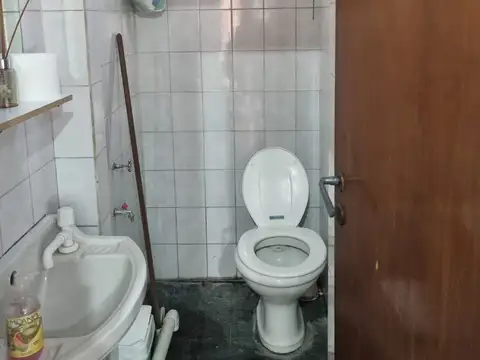 Local en Venta en Villa Maipu, USD 25.000