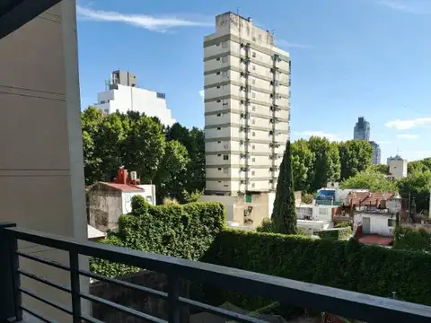 Departamento Monoambiente divisible con cochera en alquiler en Nuñez