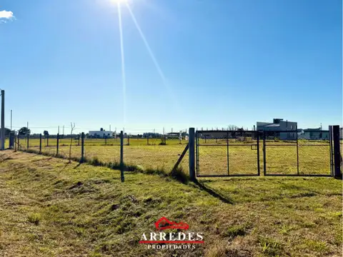Venta · Lote de 1500m2 · Perímetro total · Las Acacias · Los Pinos 100