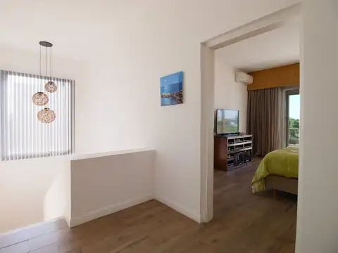 Aristóbulo del Valle 5100