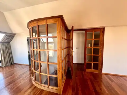 Departamento en Venta en Acassuso Vias  /  Santa Fe, USD 515.000