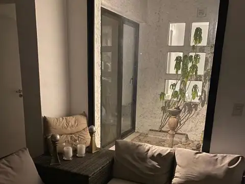 Av de los Bosques al 2100