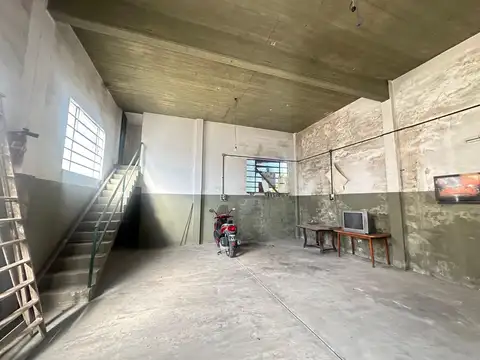 Galpon en Alquiler en Lanus Oeste, $ 650.000