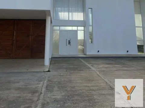 Casa en Alquiler al Sur