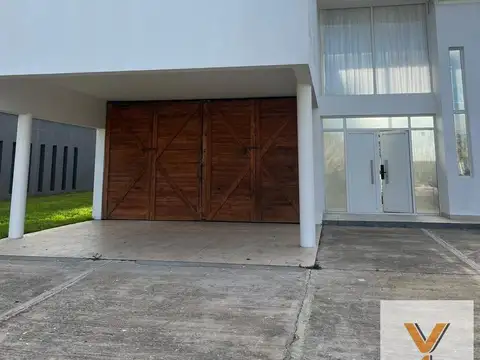 Casa en Alquiler A Estrenar