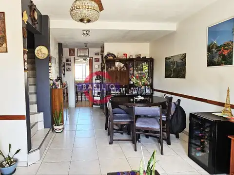 Depto Tipo Casa 3 ambientes con 1 baño
