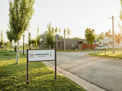 Terreno venta barrio los viñedos soldini