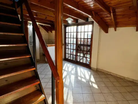 Departamento uso profesional en alquiler Ituzaingó Norte