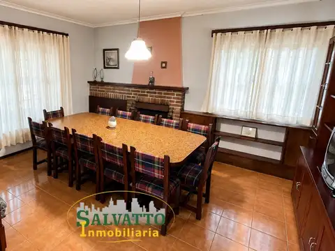 Casa 3 ambientes con 2 baños