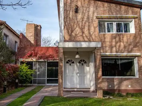 Casa en Venta en Pueblo Esther, Rosario