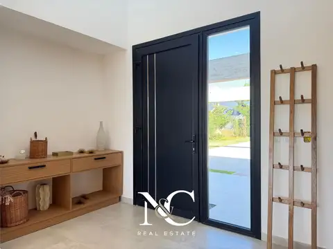 Casa en Venta en Barrio Golf 2, USD 565.000