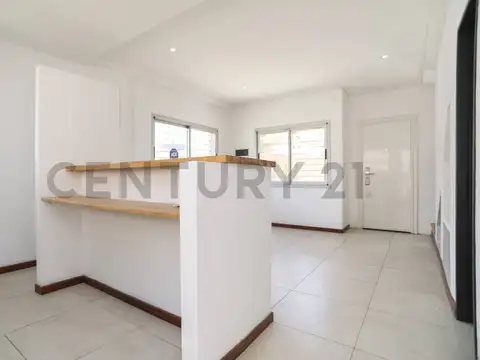 calle 38 esquina 132 1800, Piso 0