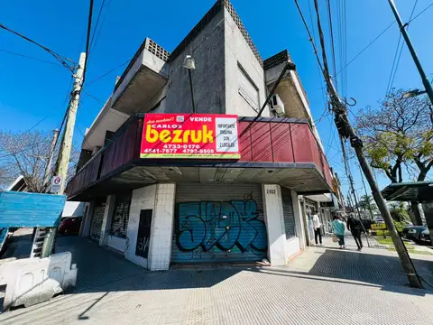 Local en Venta – Esquina Gral. Guido y Av. Rolón – San Isidro