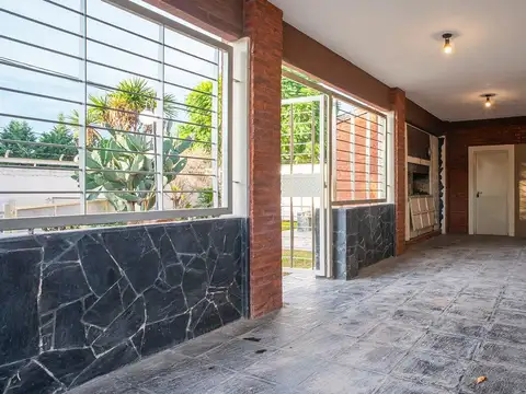 Casa en Venta en Pueblo Esther, USD 154.000