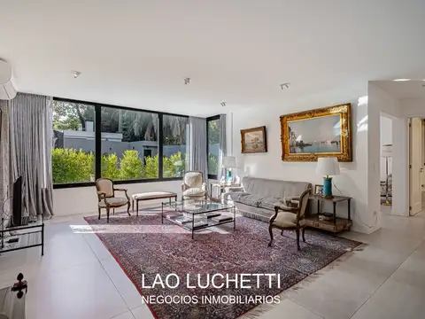 Departamento en Venta con 3 cocheras