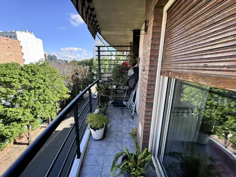 Cafferata 1200, Piso 4