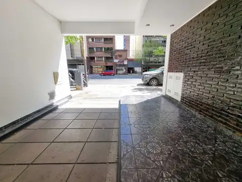 Avenida Juan Bautista Alberdi 200