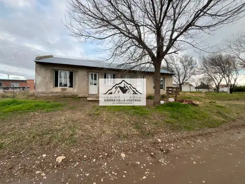 Casa en venta c/ cochera en Saldungaray