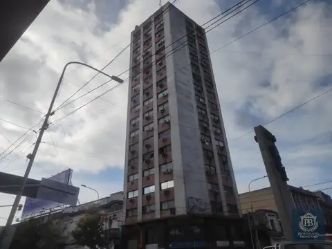 Oficina en Alquiler – Avellaneda Centro  Maipú 196