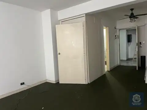 Oficina en Alquiler en Avellaneda, $ 350.000