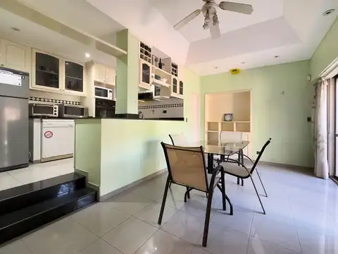 VENTA CASA 6 AMB C JARDIN, QUINCHO EN VILLA DEVOTO