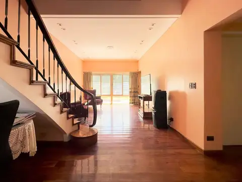 VENTA CASA 6 AMB C JARDIN, QUINCHO EN VILLA DEVOTO