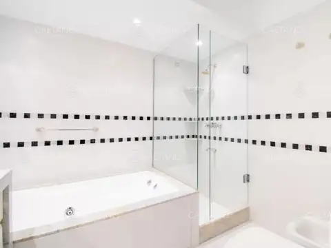 Venta duplex 4 dormitorios playa brava Punta del Este