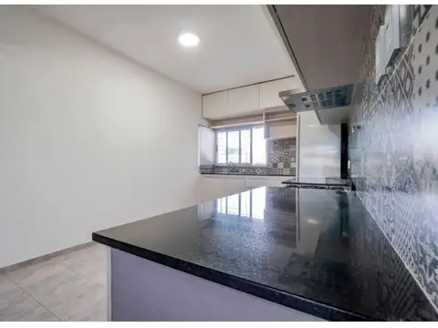 ARROYO SECO - IMPECABLE   Rioja N° 1033 Bis   $ 1.050.000.-