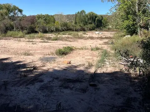 COCUCCI INMOBILIARIA vende excelente terreno en Pedriel 