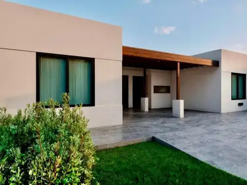 Casa en Venta en Barrio Norte, USD 60.000