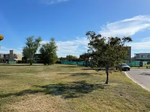 El Canton Golf - - Escobar 100